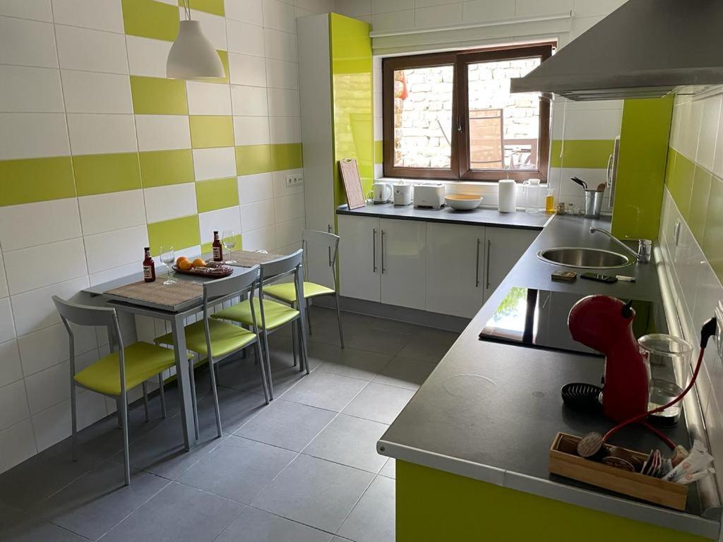 Apartamentos Los Tojos Colsa Exteriér fotografie